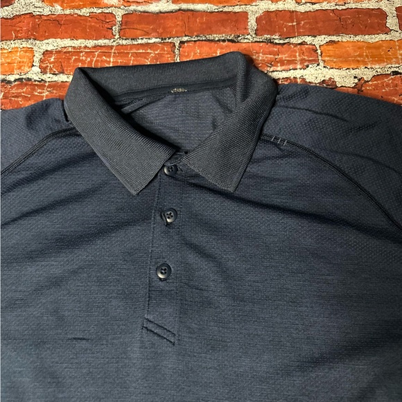 Mens lululemon polo - Picture 3 of 5